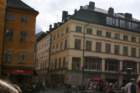 thisbuildingistippingoverfoundationsmadeofwoodinoldtown_small.jpg